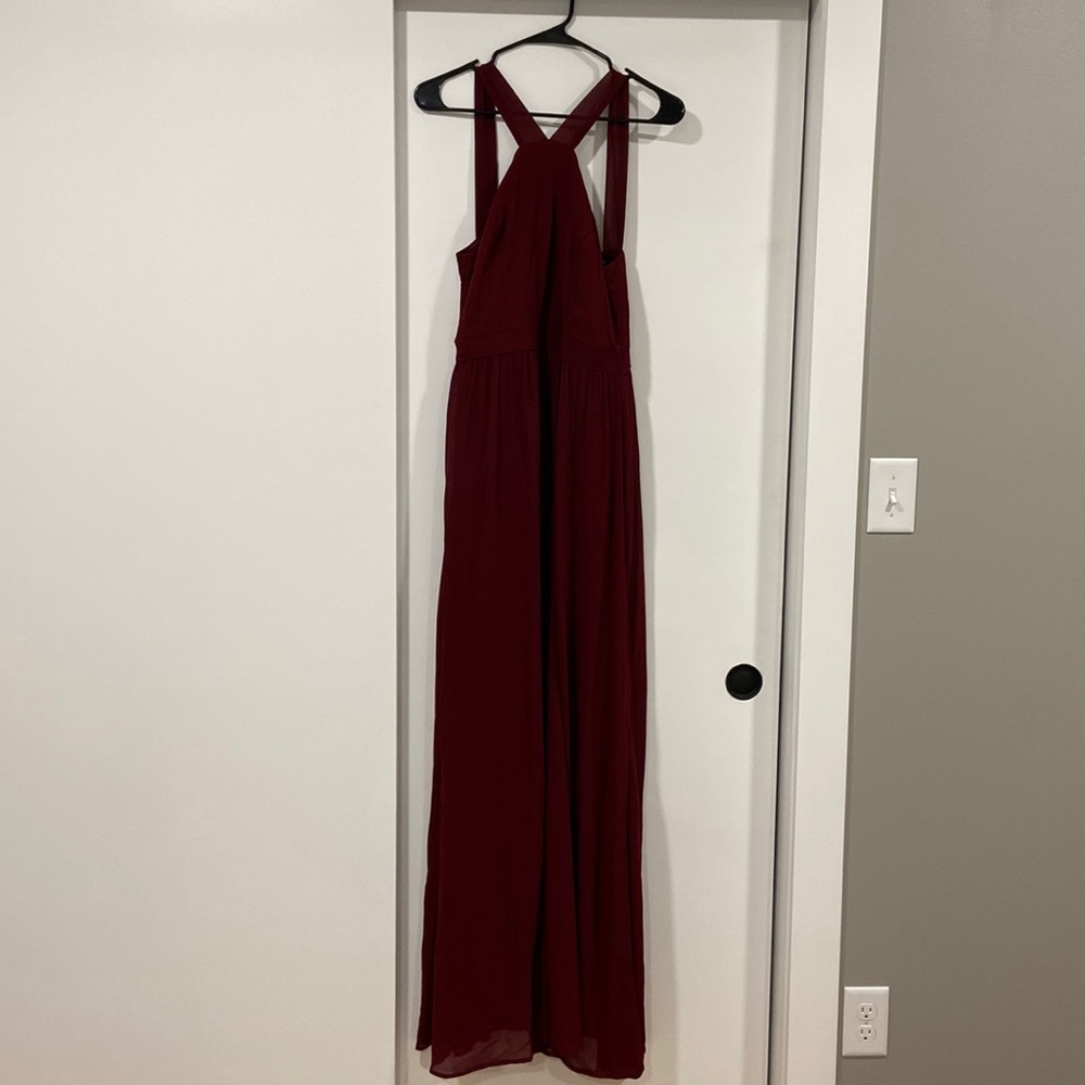 Maxi dress. Size M. Color Burgundy.